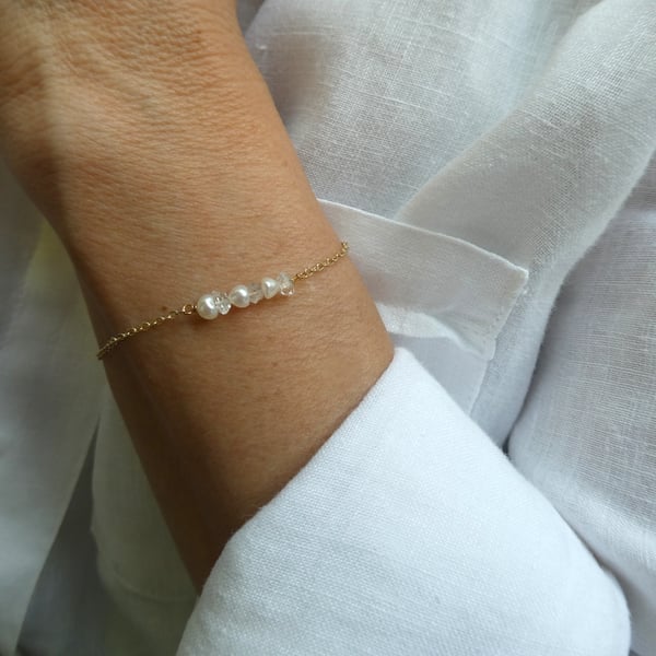 Gold Freshwater pearl and herkimer diamond bracelet