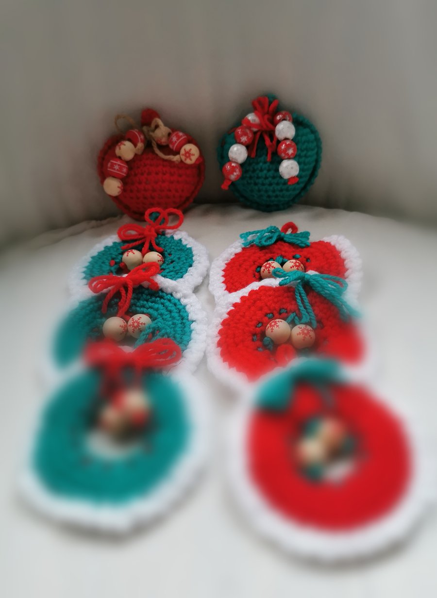 Traditional Crochet Hanging Tree Décor (Set of 8)