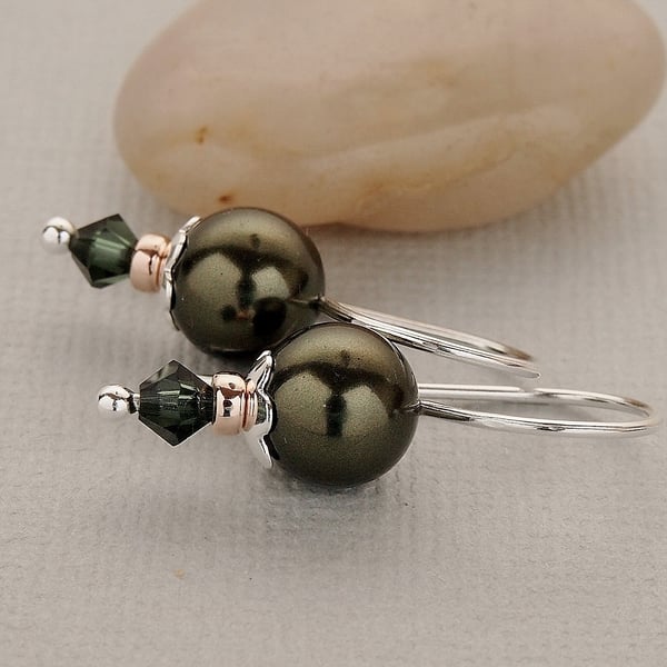 Dark Green Pearl earrings - Sterling Silver - Swarovski