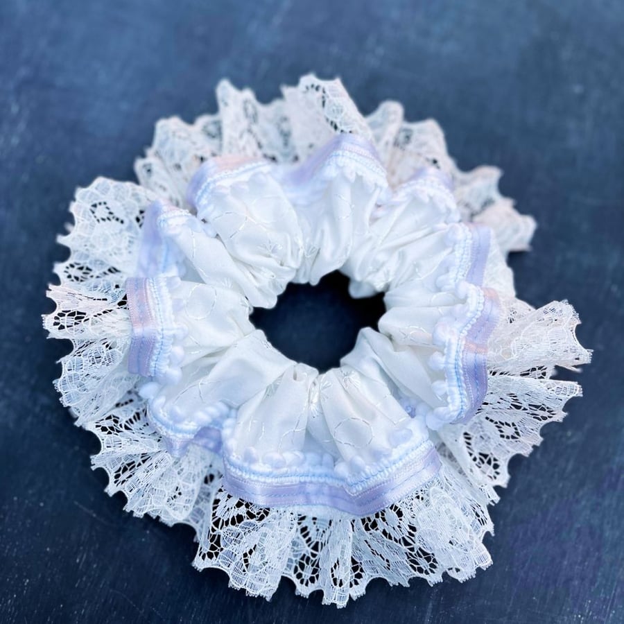 Vintage Lace Scrunchie - Silver Ribbon - Folksy