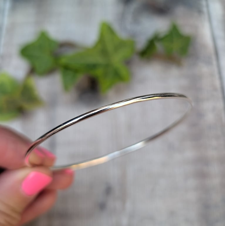 Sterling Silver 2mm Smooth Round Bangle - JBJ5026