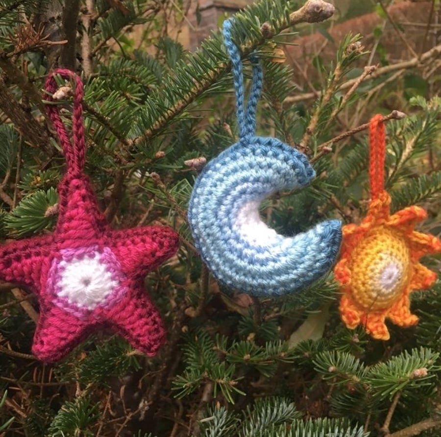Crochet Ombre Christmas tree decorations