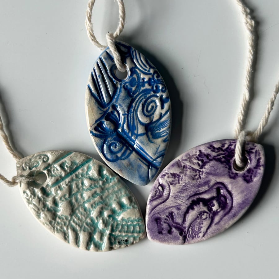 Set of Ceramic Gift Tag: Little Keepsakes, Love Tokens