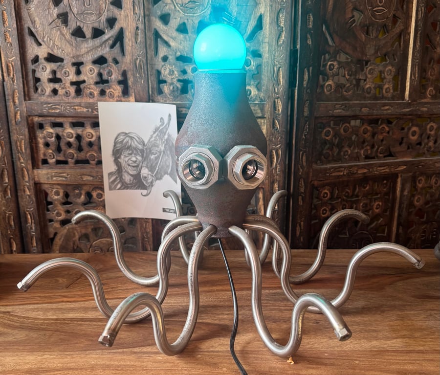 OCTOPUS LAMP
