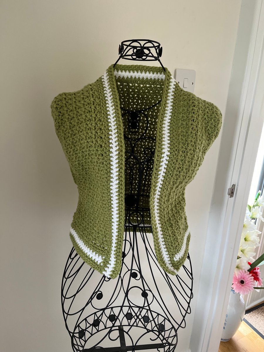 Crocheted waistcoat 