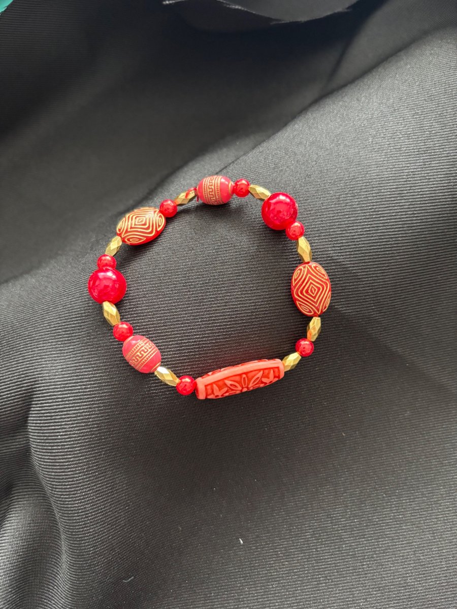 Handmade, beautiful bracelet, 18cm. 
