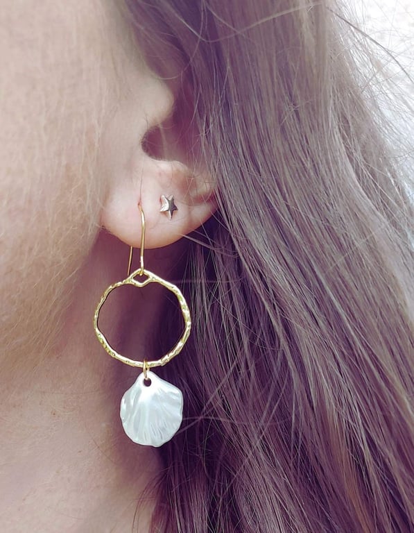 Scallop Shell Beach Dop Earrings