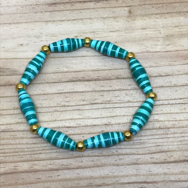  Paper Bead Bracelet. (212)