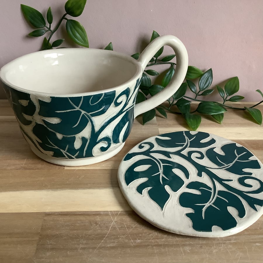 Handmade stoneware green jungle monstera leaf mug and coaster set gift sets