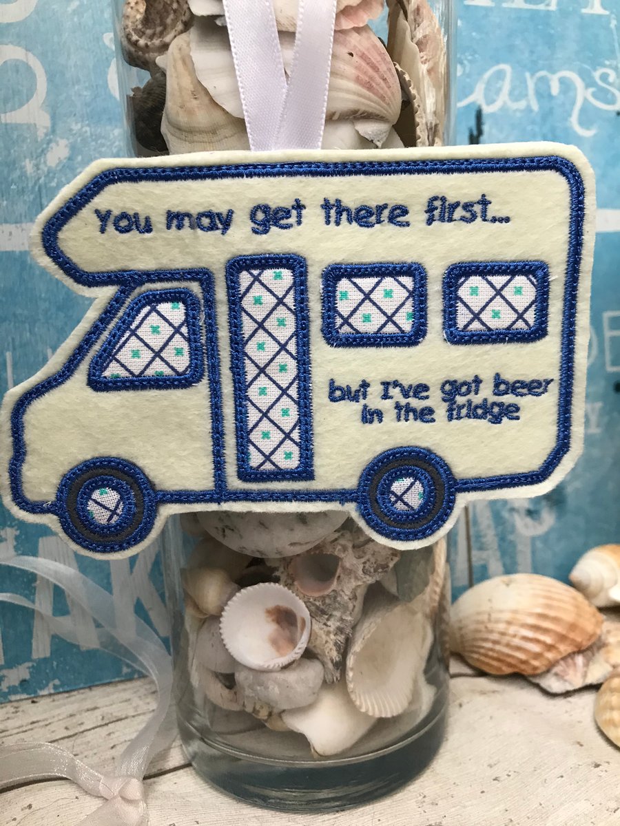 Motorhome gift Funny sign Motor Home Customised Gin, Wine or Beer