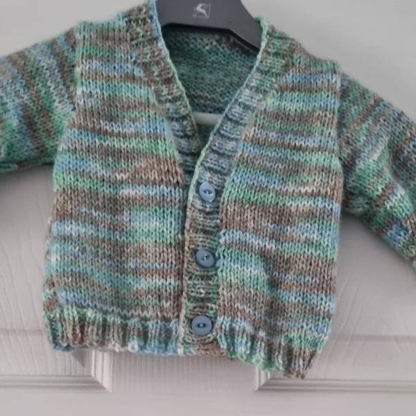 06 o 12 months hand knitted baby cardigan 