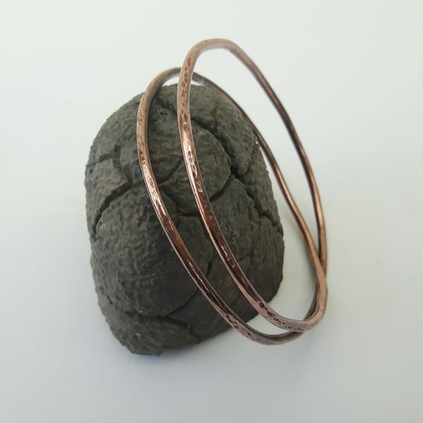 Hammered Copper Double Bangle with Crossover