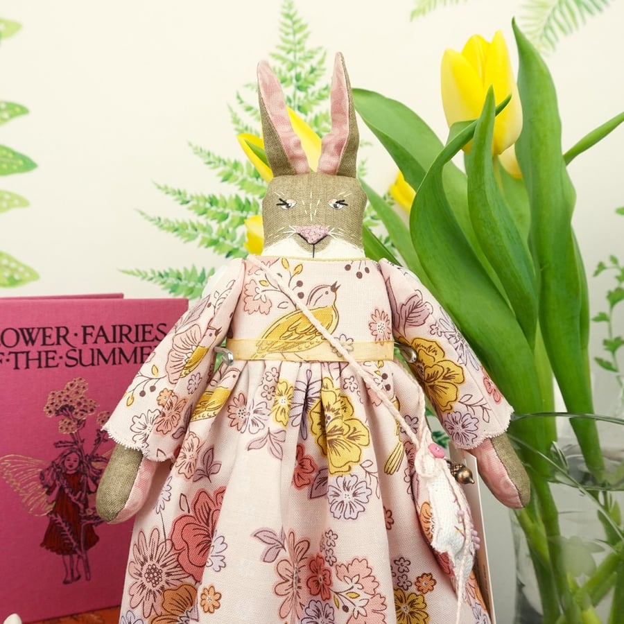 Ruffia, A Spring Bunny