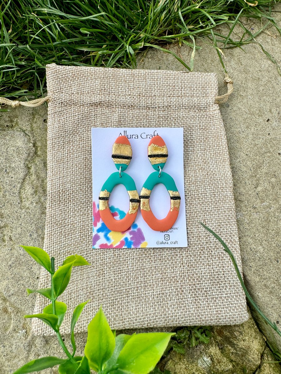 Oval Strike Dangle Earrings