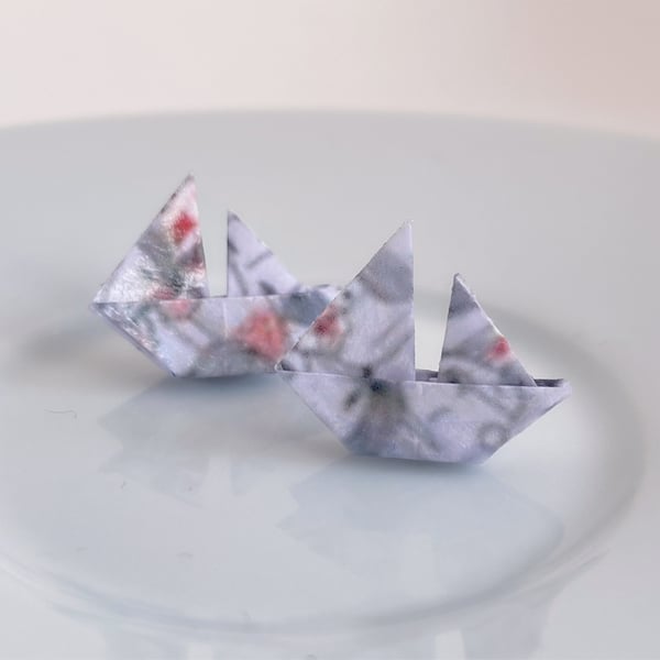 Paper Boat Earrings, Origami Boat Earrings, Paper Boat Earrings, Tiny Earrings