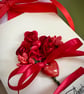Red rose bouquet wife wedding anniversary card keepsake letterbox gift - Image 2