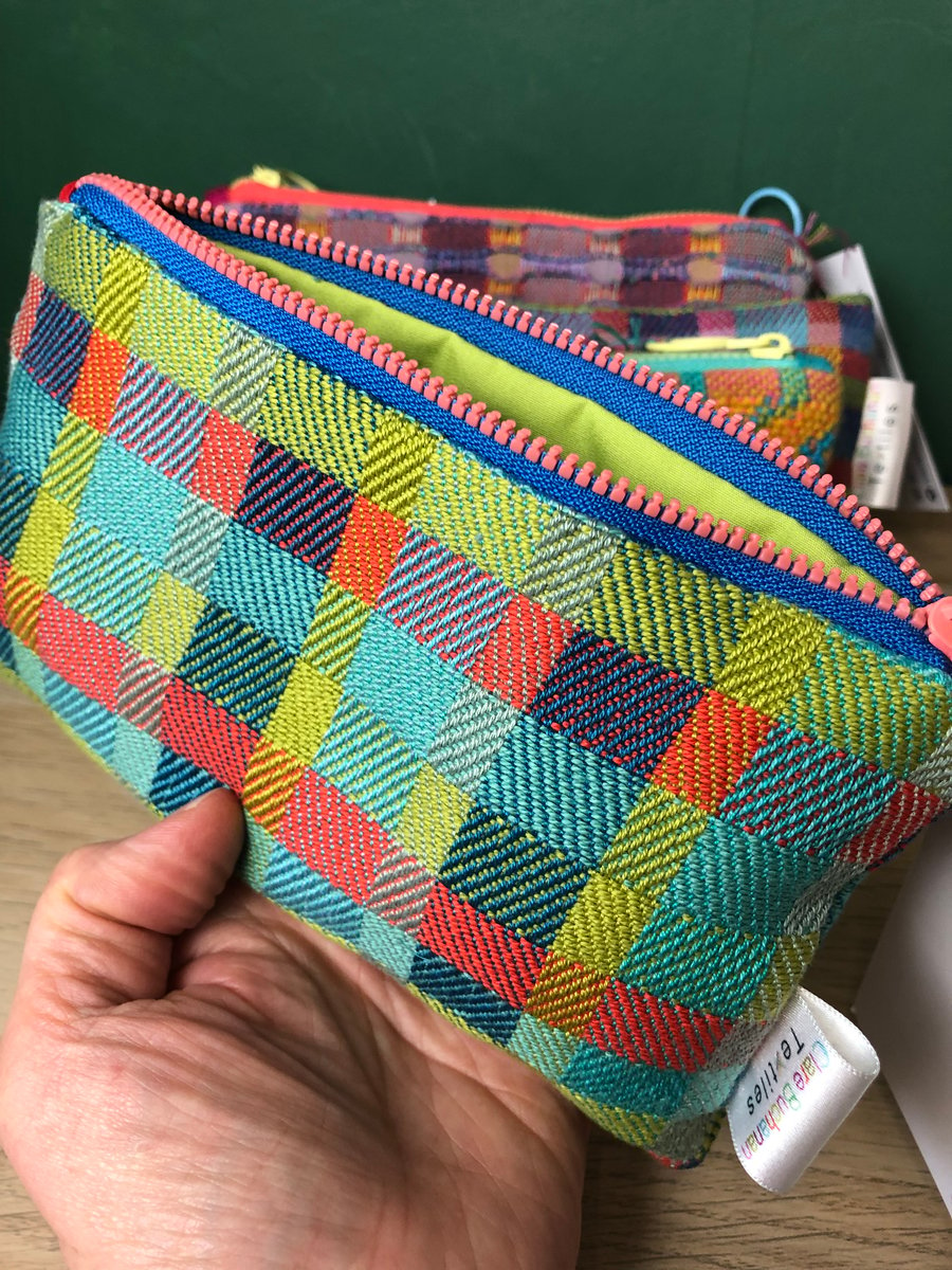 Handwoven fabric pouch