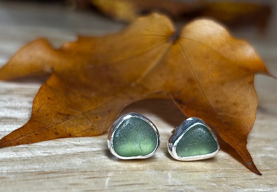 Handmade Fine & Sterling Silver Stud Earrings & Pieces Of Welsh Olive SeaGlass