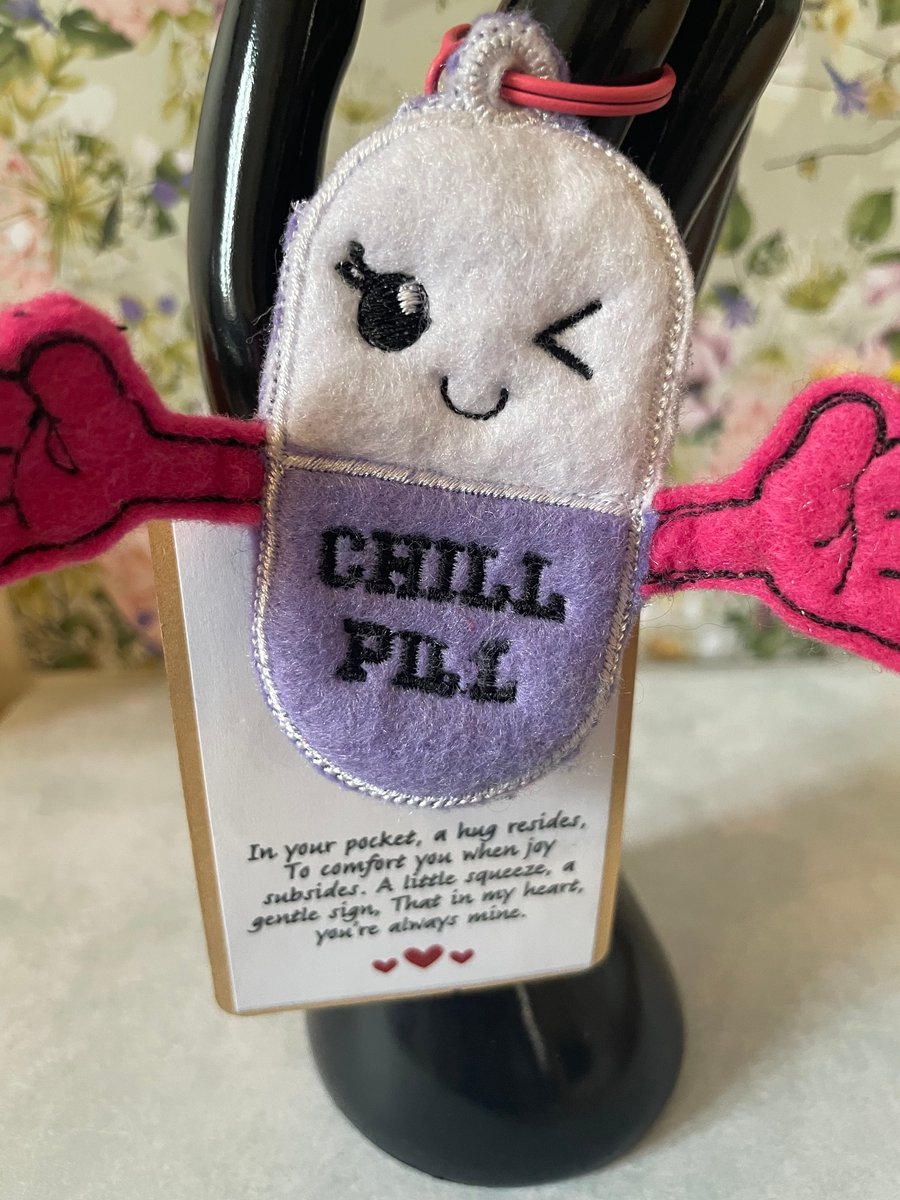 Pocket Hugs – Emotional Support,Gift, keyring, bag tag, Chill Pill 