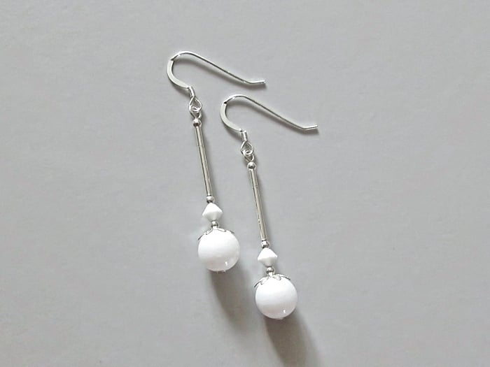 Nanda White Agate Earrings main image 0
