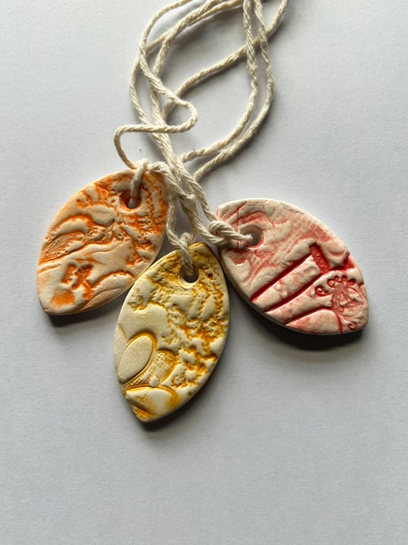 Set of Ceramic Gift Tag: Little Keepsakes, Love Tokens 