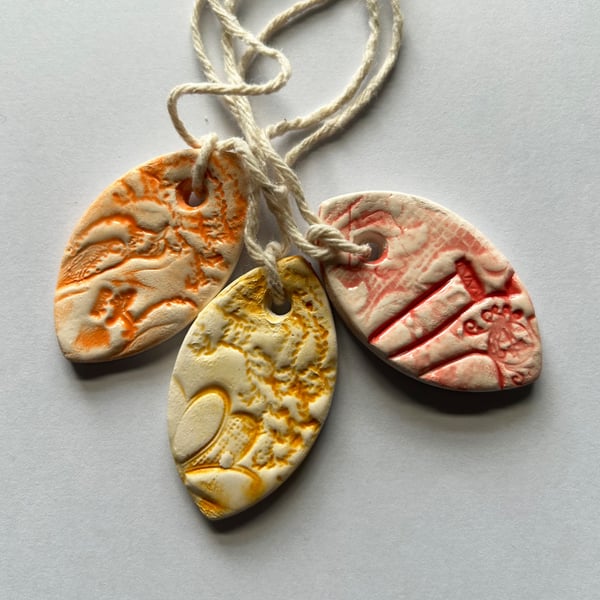 Set of Ceramic Gift Tag: Little Keepsakes, Love Tokens 