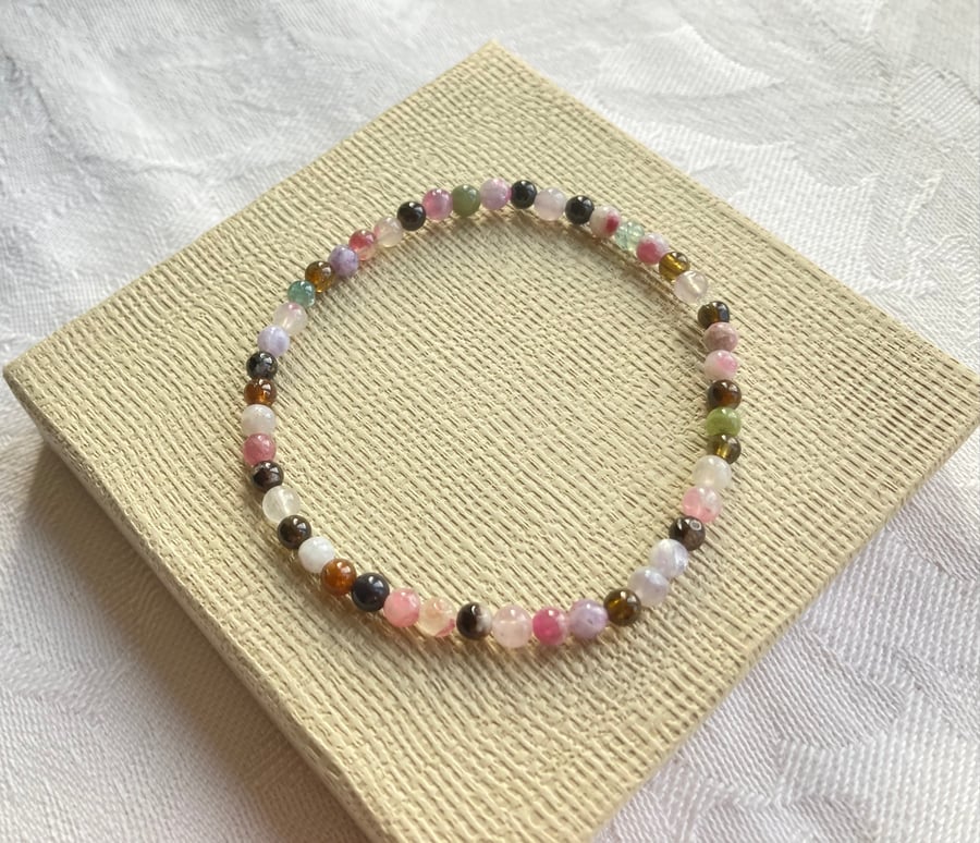 Tourmaline stretchy bracelet 