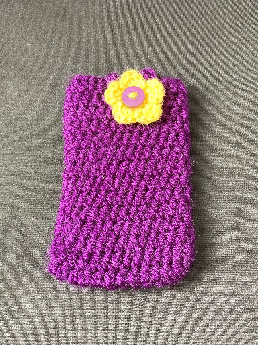 Purple phone case with yellow flower 