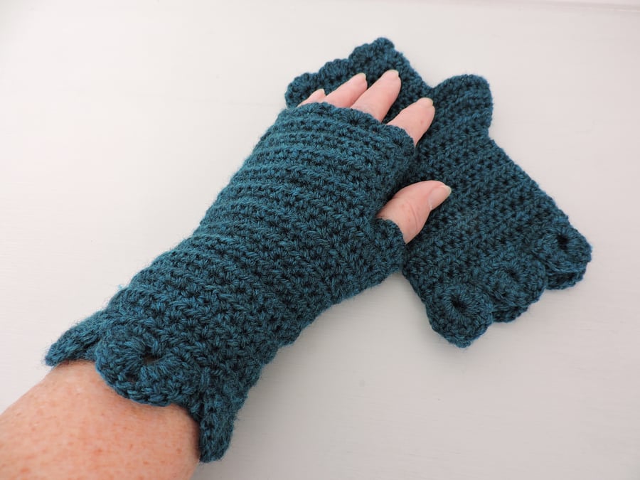 Fingerless Mitts with Dragon Scale Cuffs Petrel