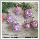 Crocheted Christmas baubles