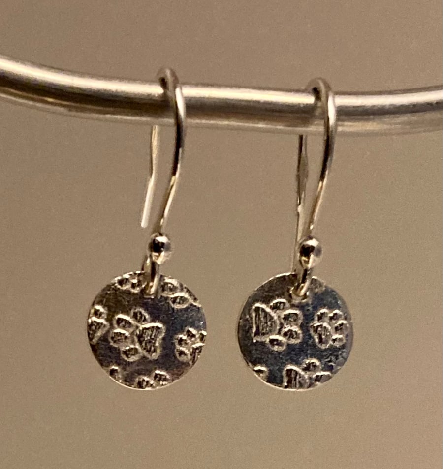 Paw print, silver earrings 