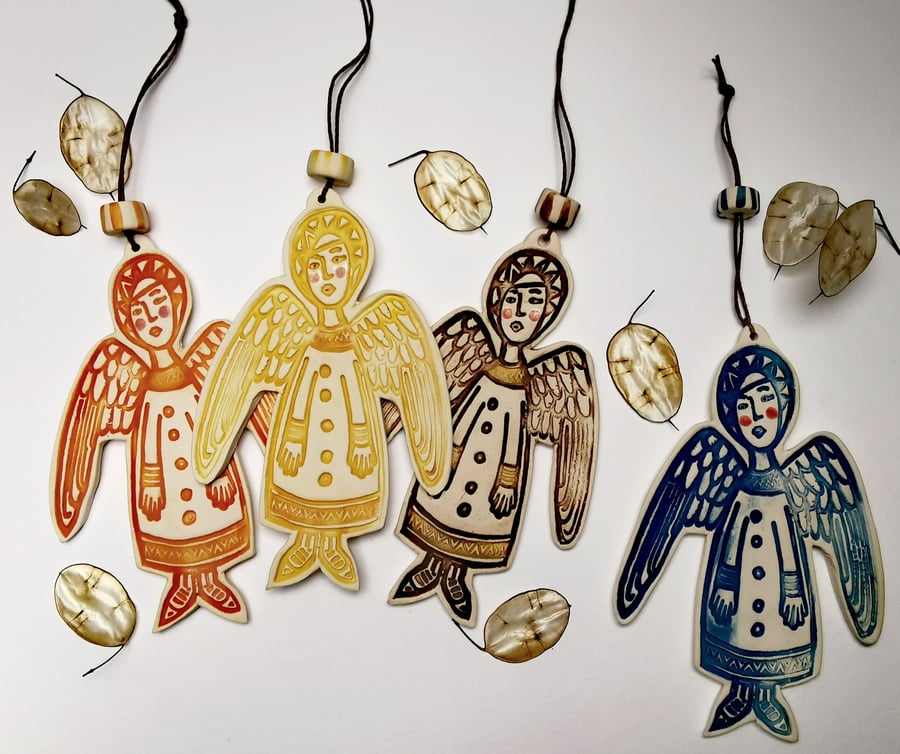 Custom listing for Ian- Angels Christmas decorations in 6 colours 