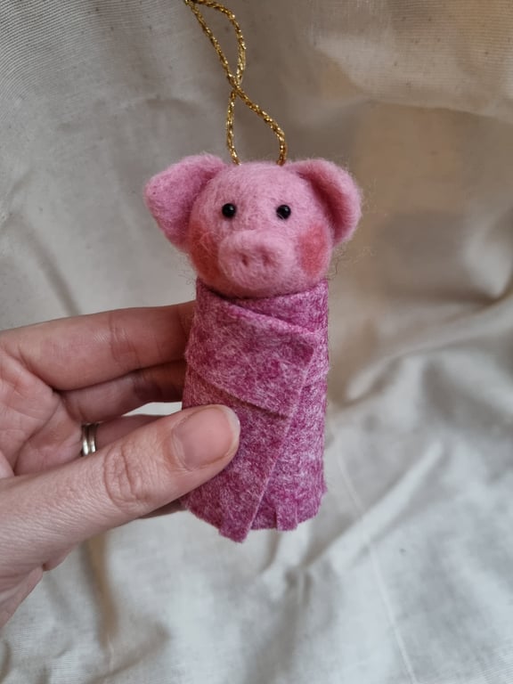 Woolly Pigs in Blankets Hanging Christmas Decorations - Single fuchsia Marl