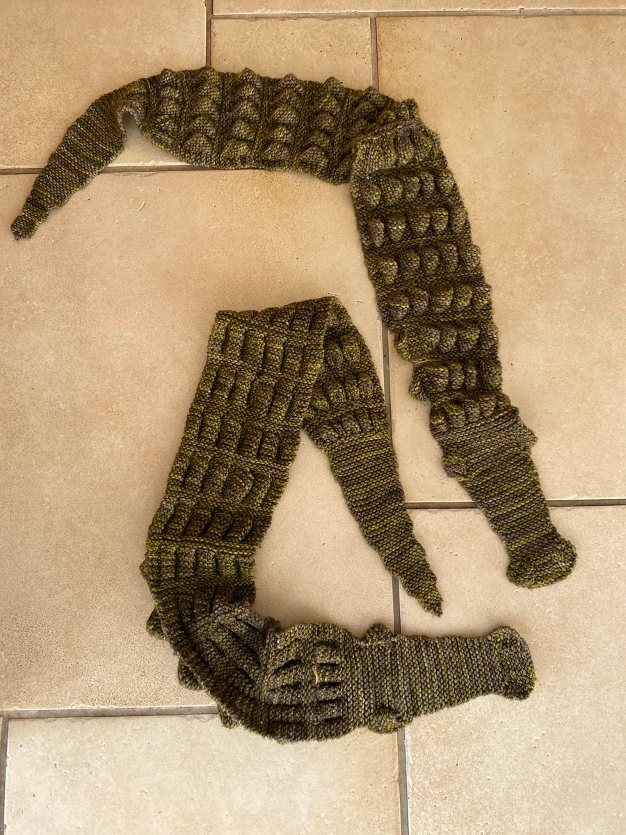 Hand Knitted Super-soft Crocodile Children's Scarf