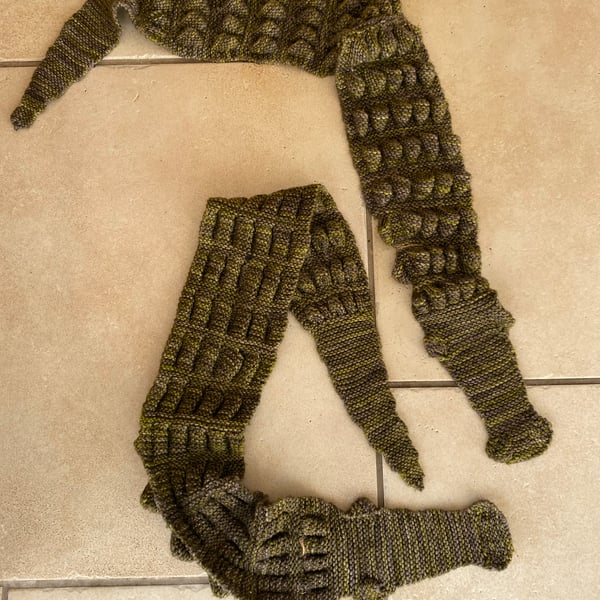 Hand Knitted Super-soft Crocodile Children's Scarf