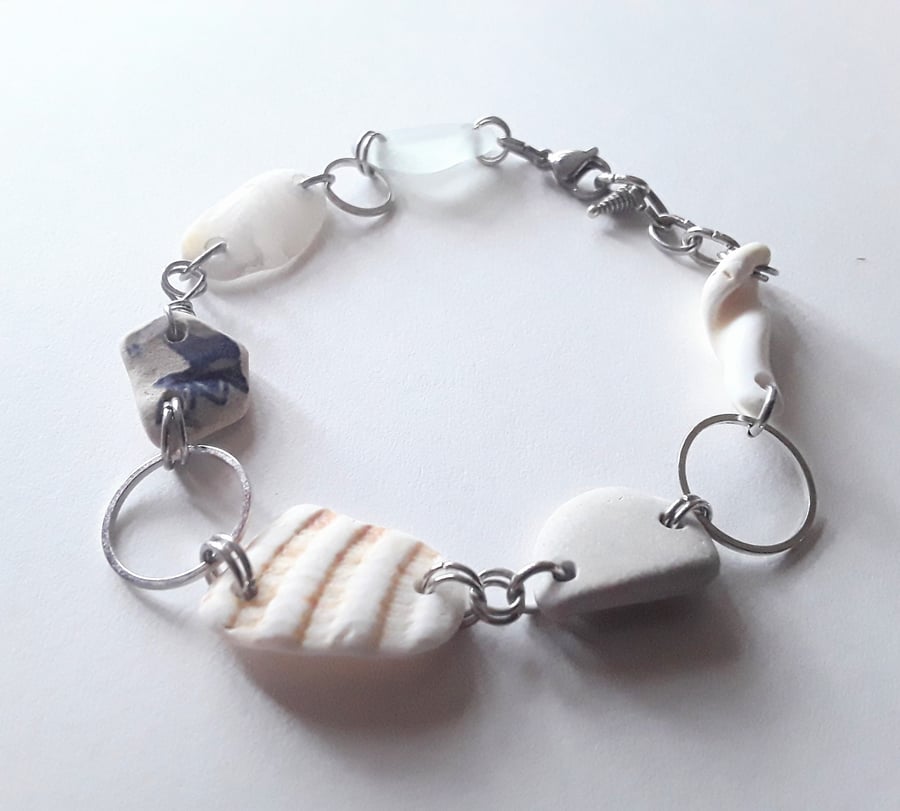 Beach Inspired Linked Bracelet 