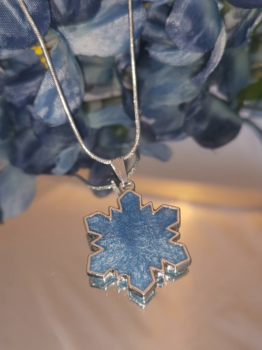 Resin Snowflake Pendant