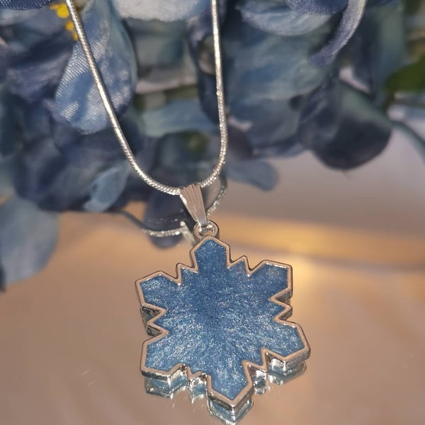 Resin Snowflake Pendant