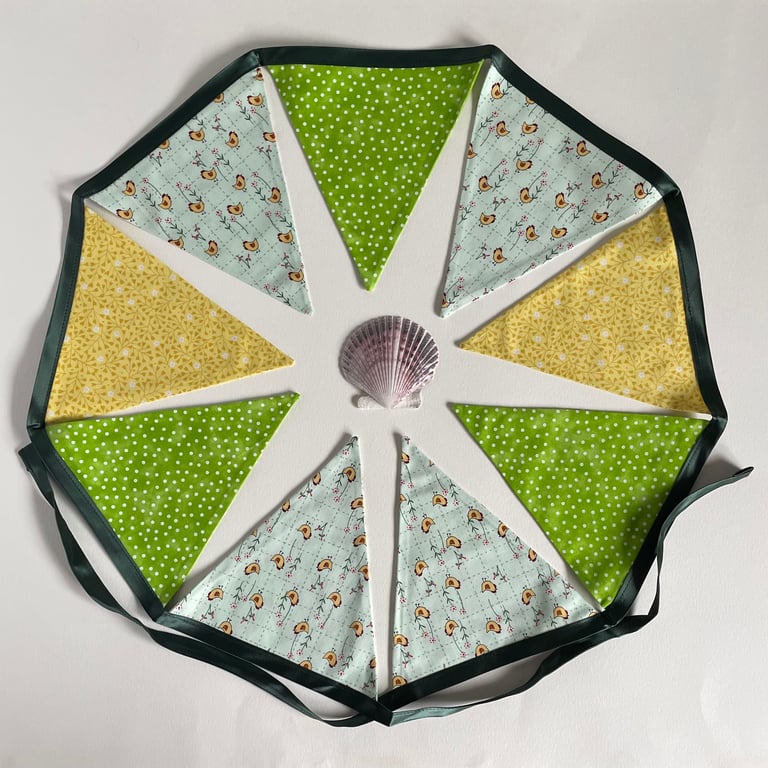 Easter chickens bunting - large - reversible 