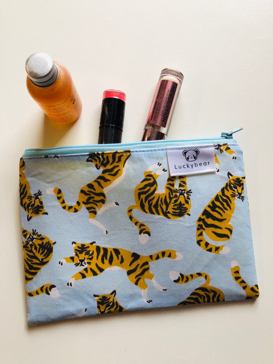 Tiger print pouch (small) 