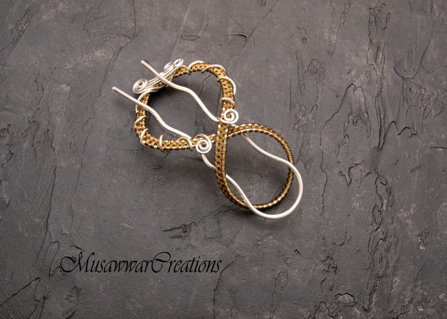 Elegant Infinity Bun Holder – Fancy Silver Wire & Antique Bronze Hair Accessory