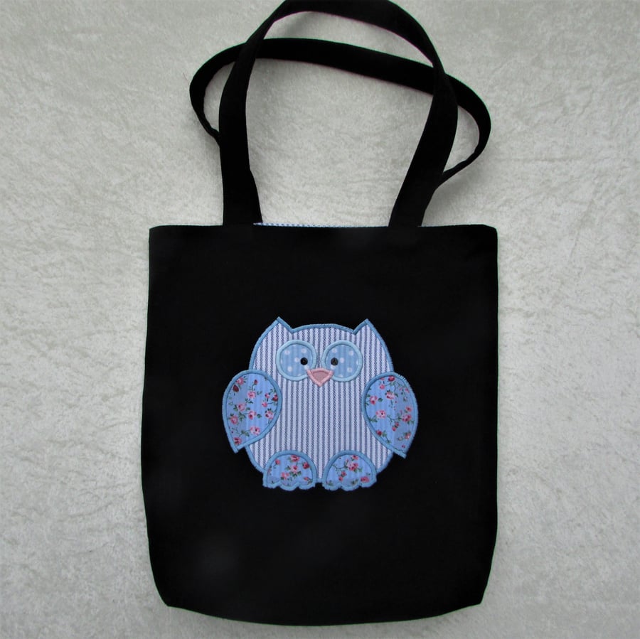 Owl tote bag - Black with white, blue and pink owl