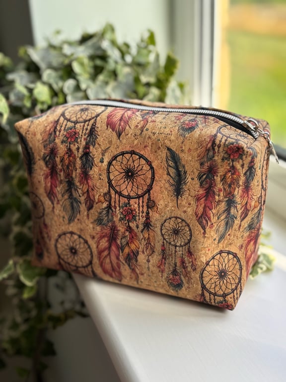 Dreamcatcher Travel Bag - Handmade with Eco-Friendly Cork Fabric 