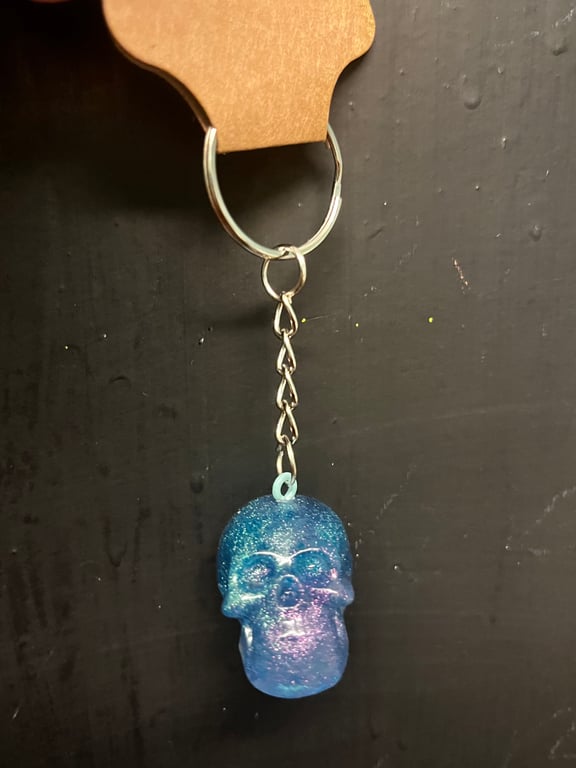 Galaxy style skull keyring