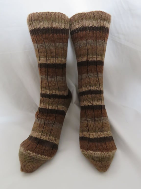 Hand-cranked Knitted Ribbed Wool Socks Size 8 to 9