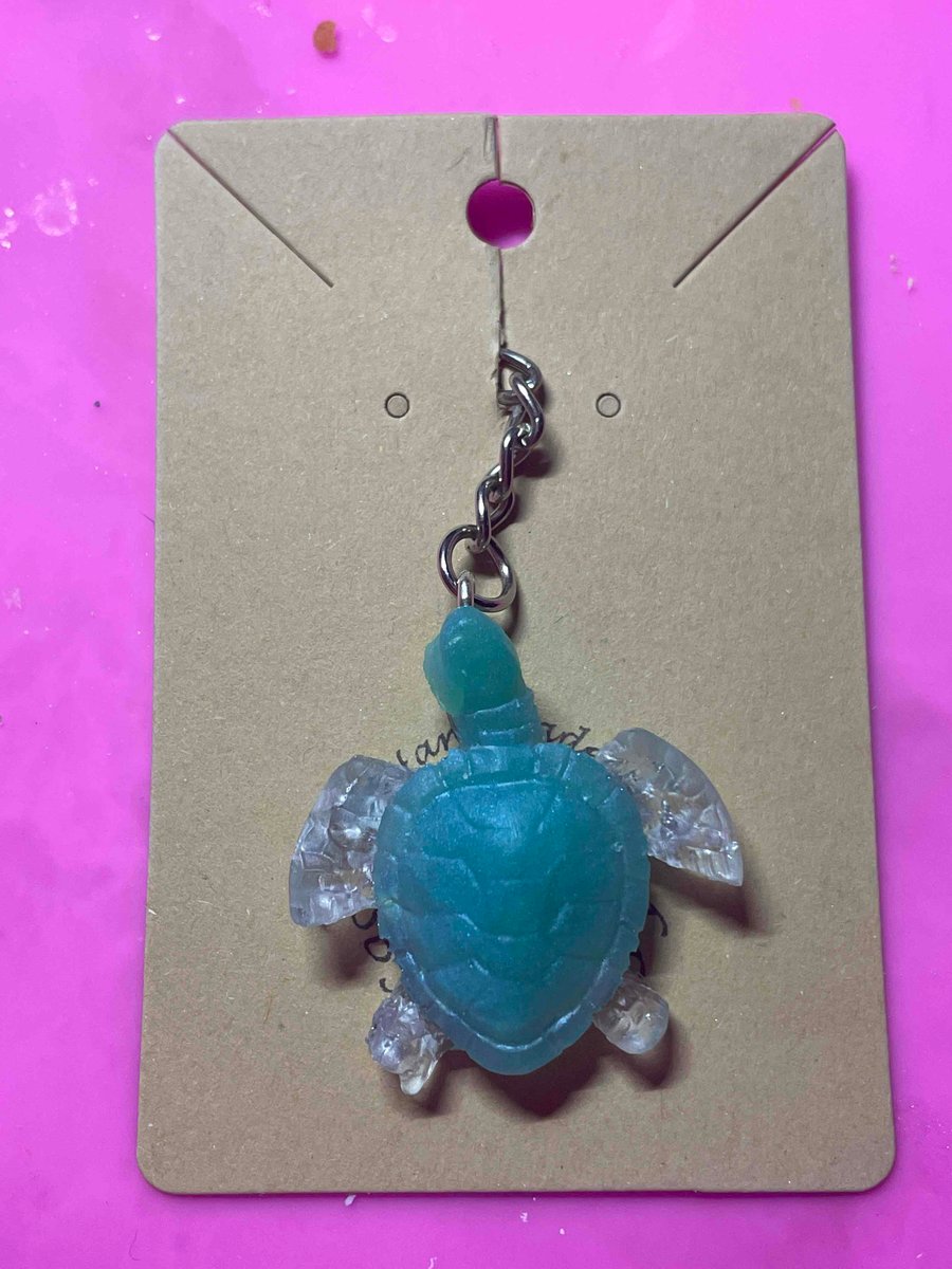 Handmade Resin Turtle Keyring 