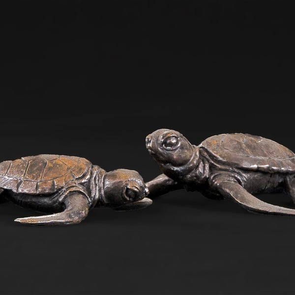 Foundry Bronze Pair of Baby Turtles Animal Statue Small Bronze Metal Sculpture