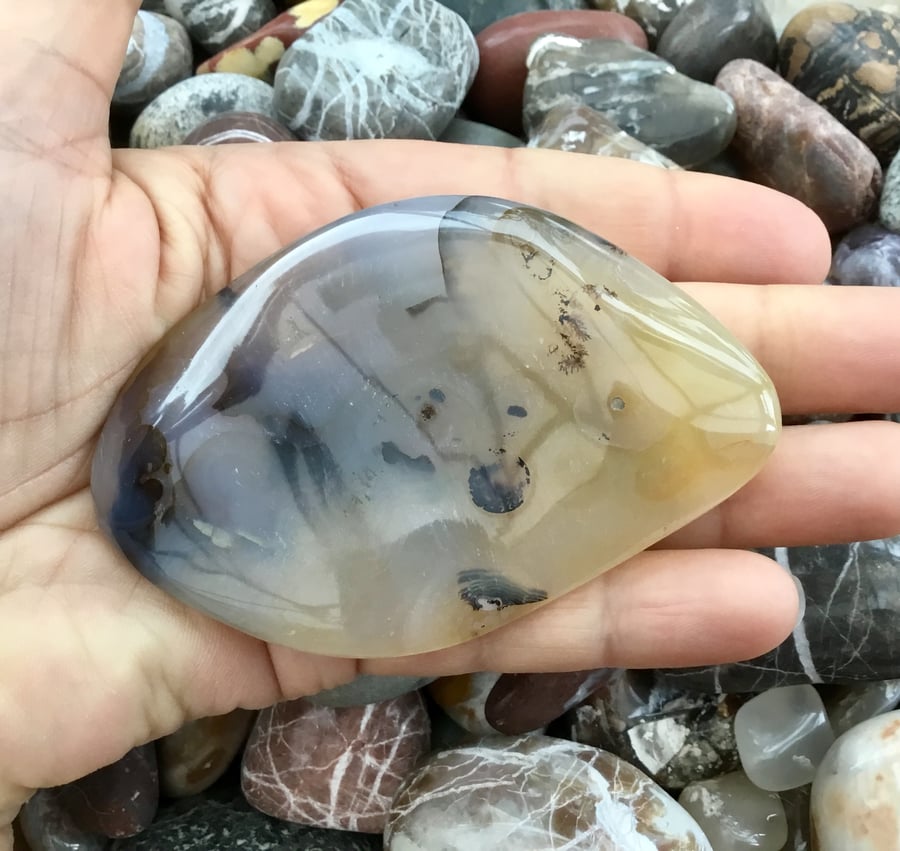 Wave, Beautiful Polished Dendritic Agate Tumblestone Paperweight or Collectable.