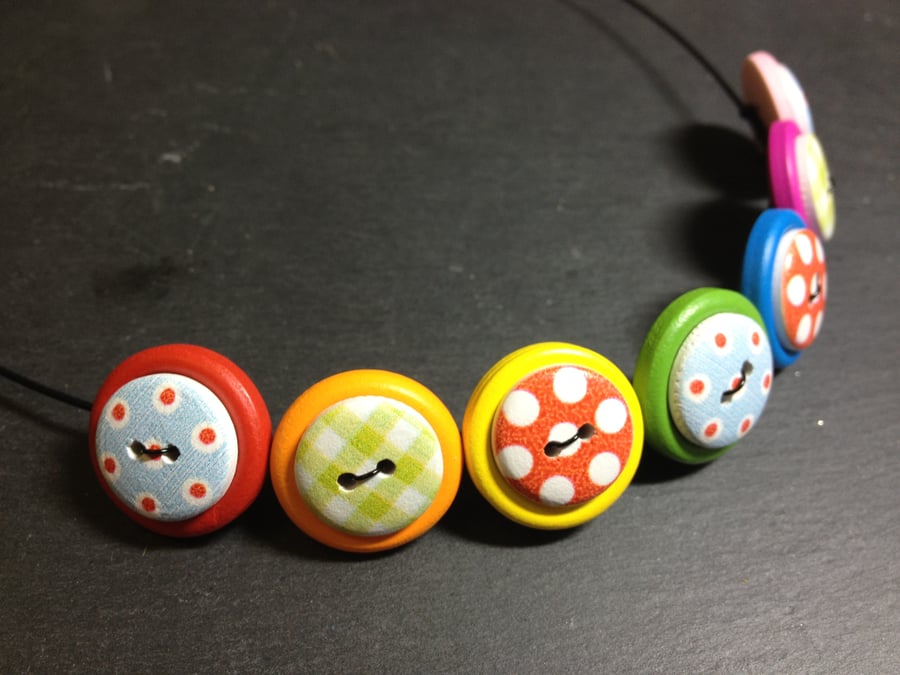 Folk Art Button Necklace Rainbow 
