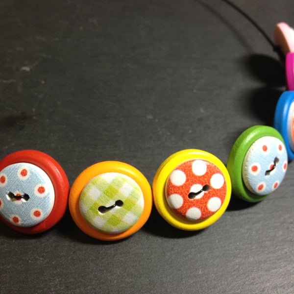 Folk Art Button Necklace Rainbow 